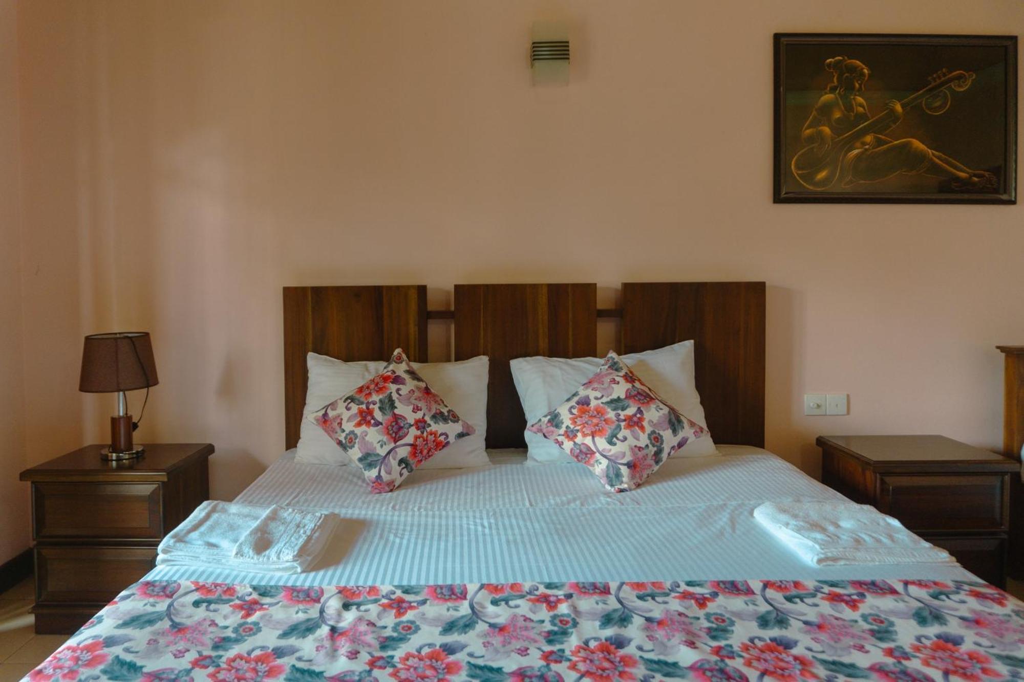 Bigcity Villa - Airport Transit Hotel Katunayaka Kültér fotó