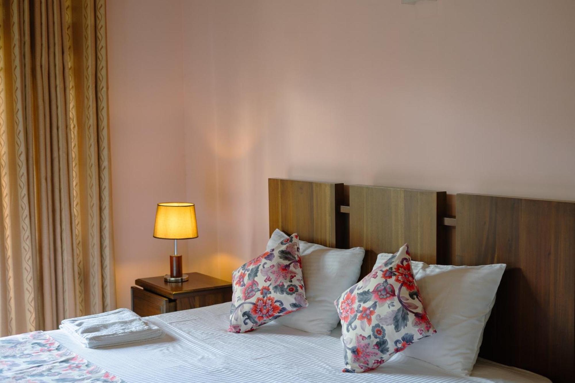 Bigcity Villa - Airport Transit Hotel Katunayaka Kültér fotó