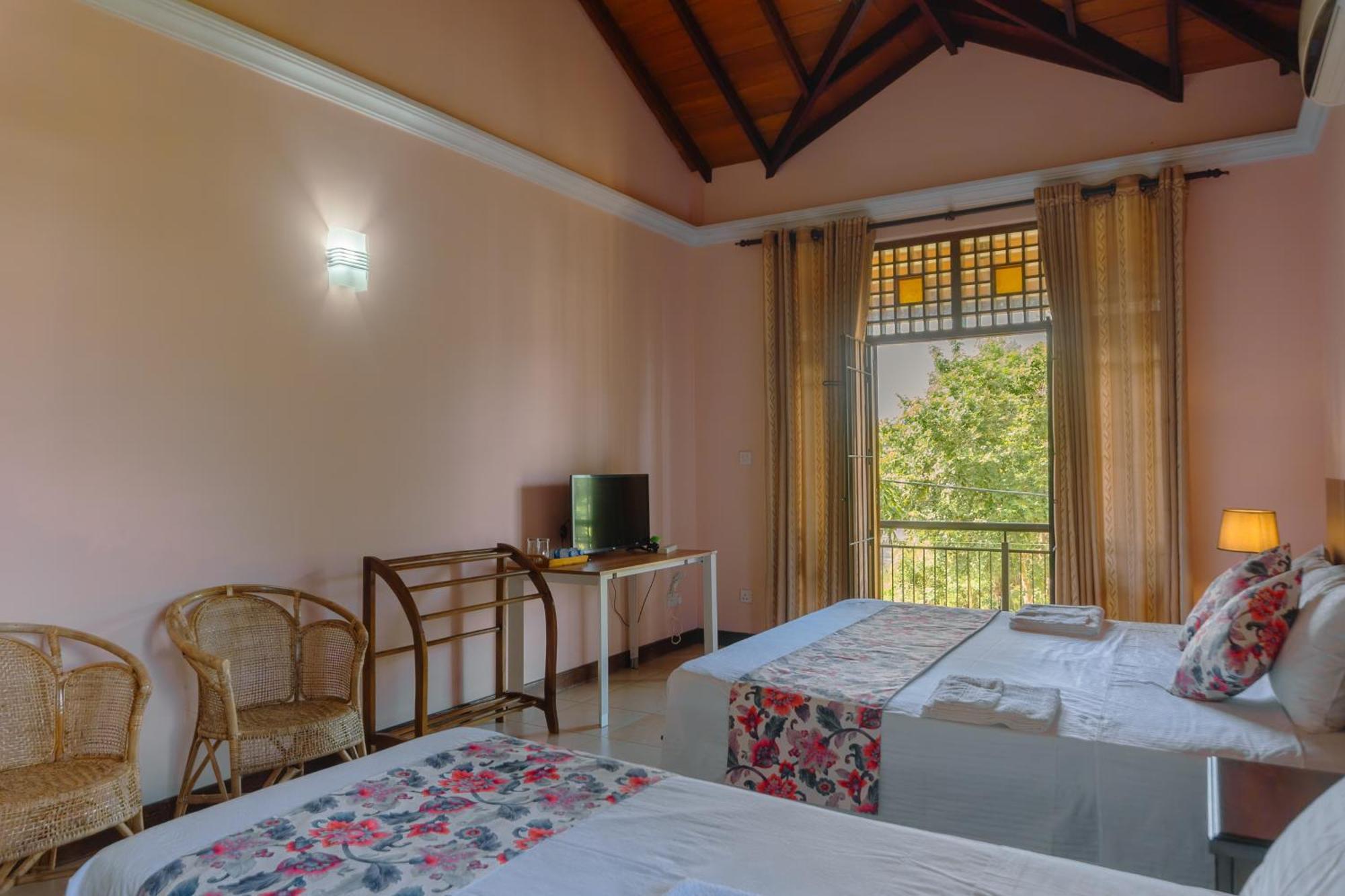 Bigcity Villa - Airport Transit Hotel Katunayaka Kültér fotó